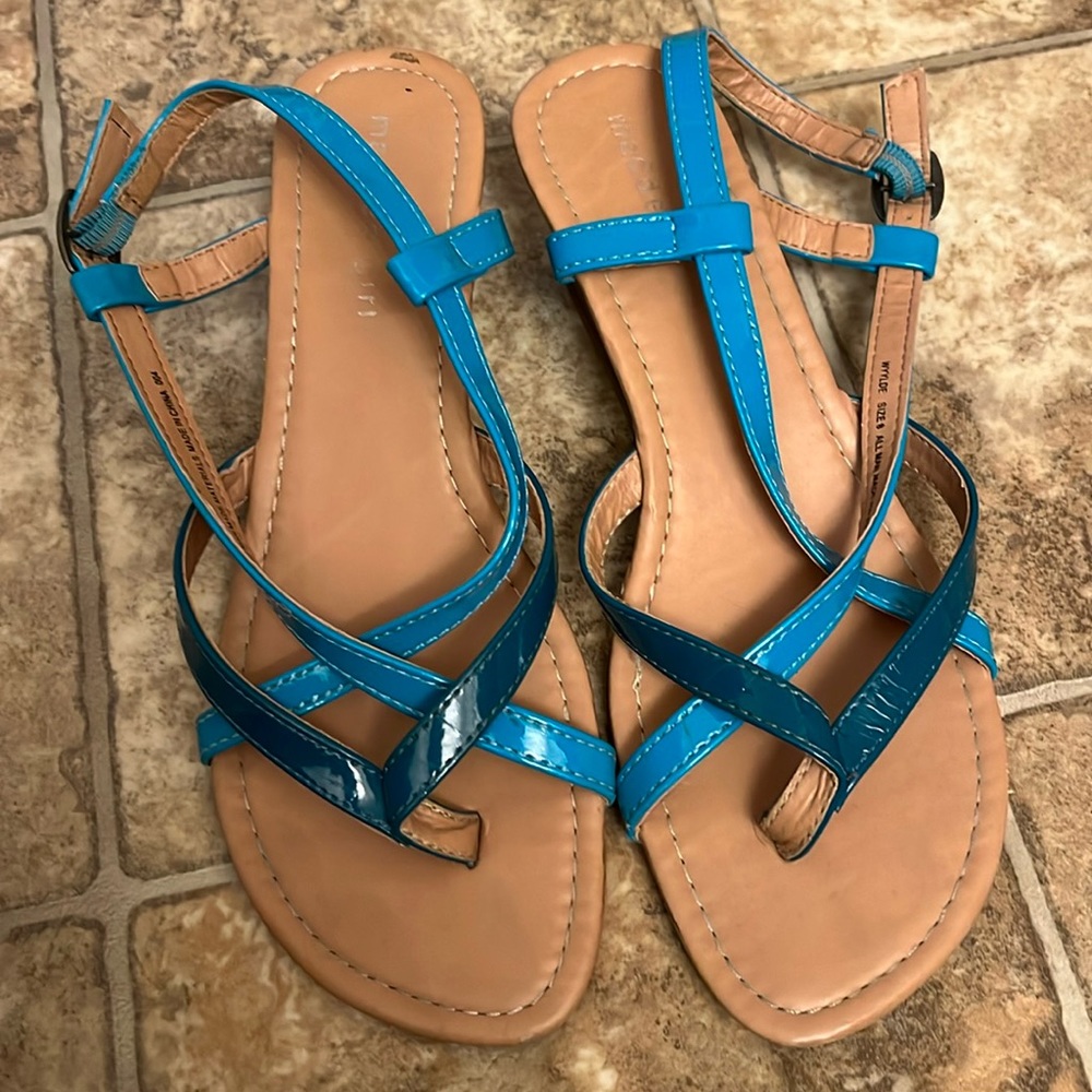 Steve Madden wedge saddles